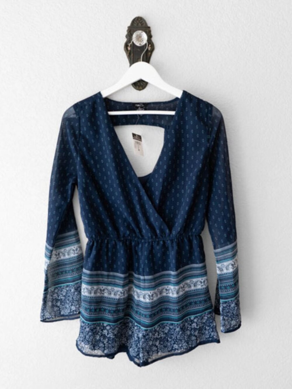 Rue21 NWT Blue Boho Romper Long Sleeve Surplice Festival Medium
